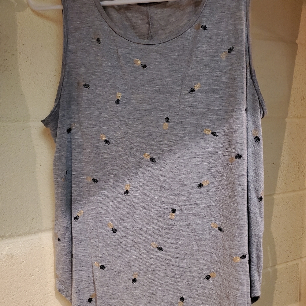 Apt. 9 Dress Shirt Tank Pineapples Size Medium